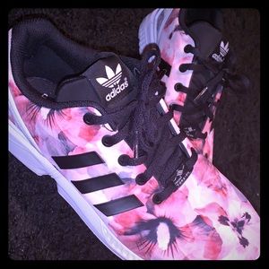 Adidas women’s floral do run big.